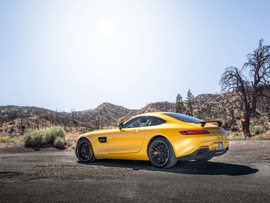  Mercedes-AMG GT S 2016 года  (NA) (фото 13 из 35)